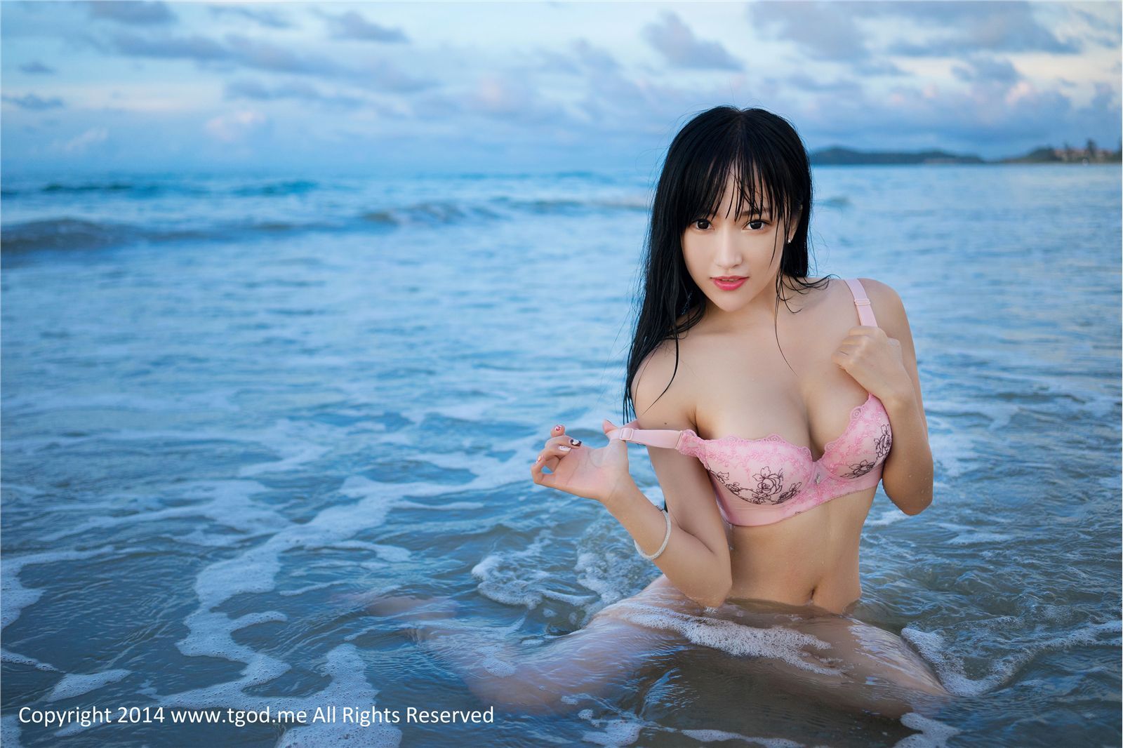 [TGOD推女神]2014.12.31 杨上萱